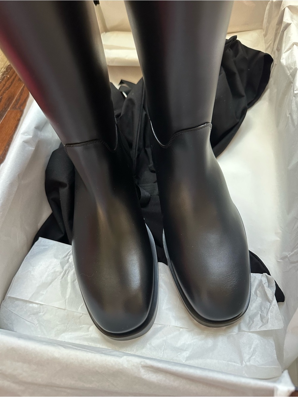 CHANEL 26B Black Tall Boots with Gold CC Hardware Size 42 - Picture 4 of 12
